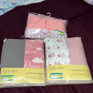 Baby crib sheets !